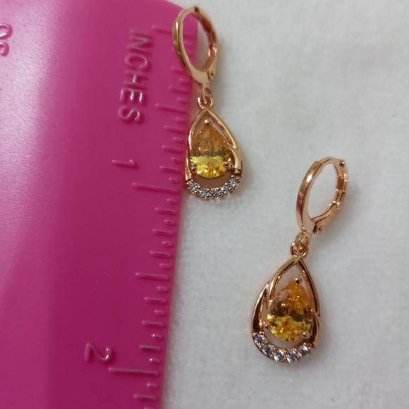 Yellow cz water drop earrings - Picture 4 of 5